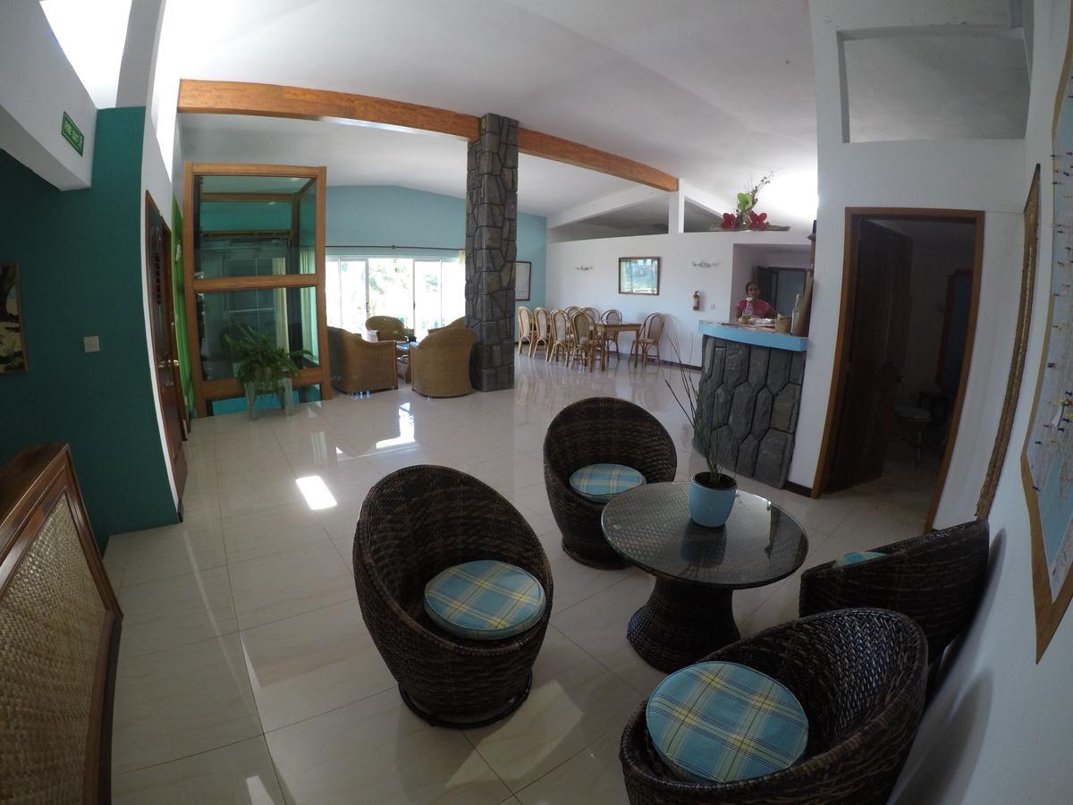 Tibambari Hotel Bouchon Buitenkant foto